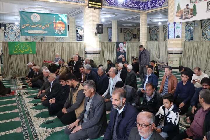 تصاویر/ اقامه نماز جمعه شهر زیدآباد