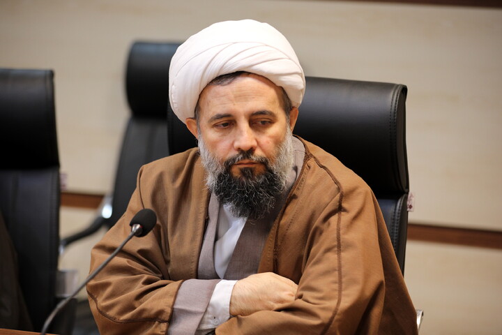 تصاویر/دیدار دبیران ستادهای راهبردی حوزه های علمیه با استاندار قم