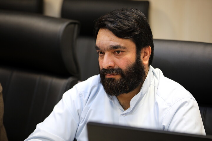 تصاویر/دیدار دبیران ستادهای راهبردی حوزه های علمیه با استاندار قم