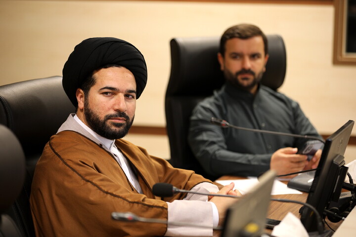 تصاویر/دیدار دبیران ستادهای راهبردی حوزه های علمیه با استاندار قم