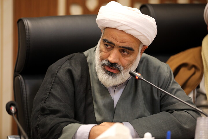 تصاویر/دیدار دبیران ستادهای راهبردی حوزه های علمیه با استاندار قم