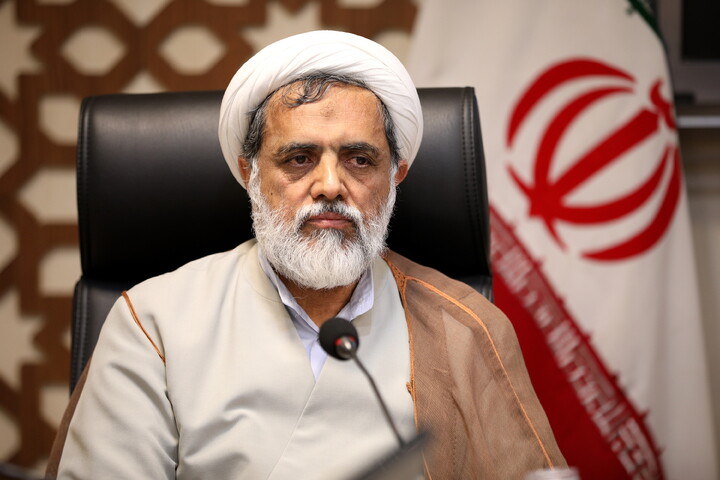 تصاویر/دیدار دبیران ستادهای راهبردی حوزه های علمیه با استاندار قم