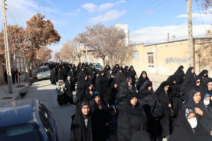 تصاویر / خروش مردم سراسر استان همدان در پی هتک حرمت به ساحت قرآن کریم