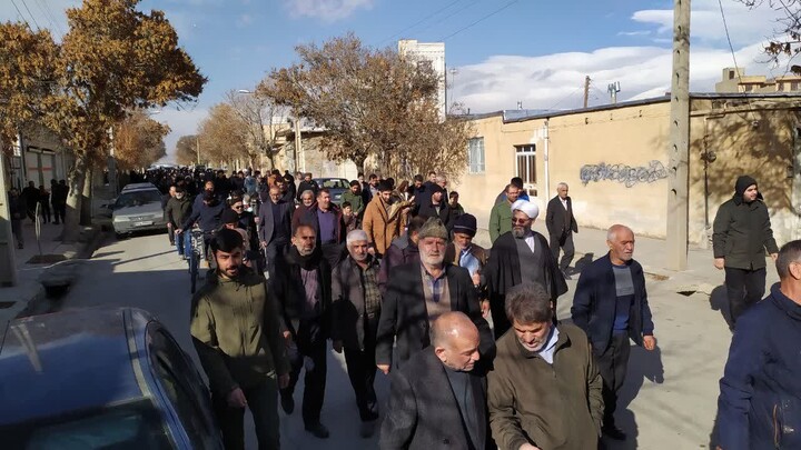 تصاویر / خروش مردم سراسر استان همدان در پی هتک حرمت به ساحت قرآن کریم