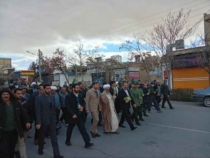 تصاویر / خروش مردم سراسر استان همدان در پی هتک حرمت به ساحت قرآن کریم