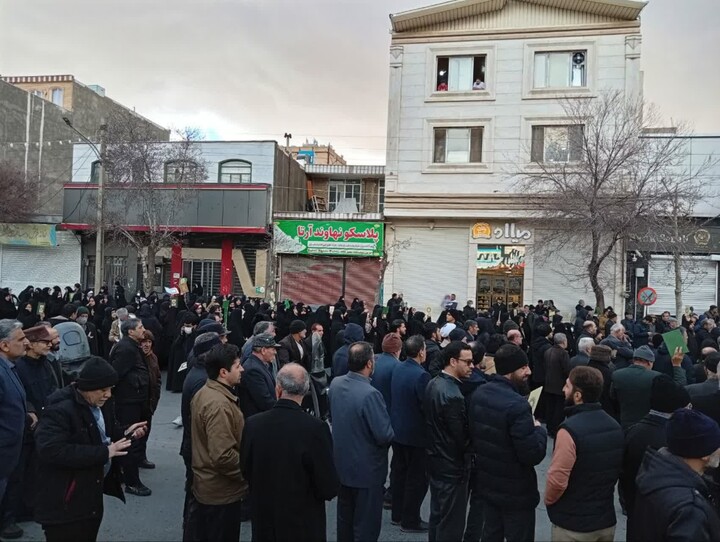 تصاویر / خروش مردم سراسر استان همدان در پی هتک حرمت به ساحت قرآن کریم