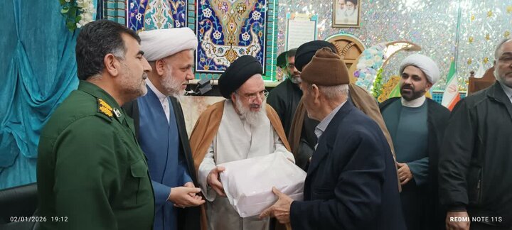 تصاویر/جشن میلاد امام علی (ع) و گرامیداشت سالگرد شهادت سردار سلیمانی در ساوه