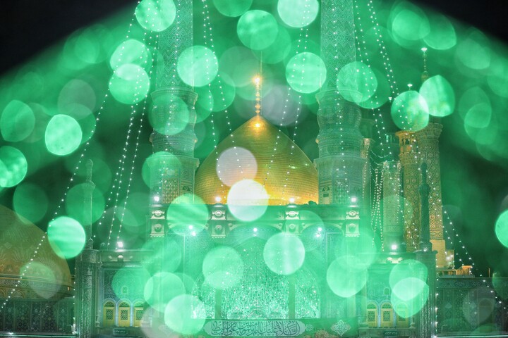 تصاویر/ حال و هوای حرم مطهر حضرت معصومه (س) در شب میلاد امیرالمومنین علیه السلام