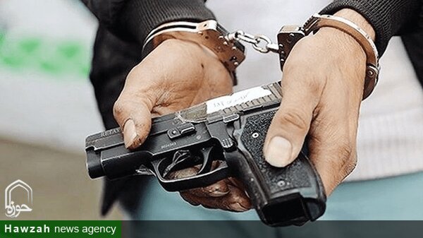 دستگیری یک اغتشاشگر با کلت کمری در خرم‌آباد