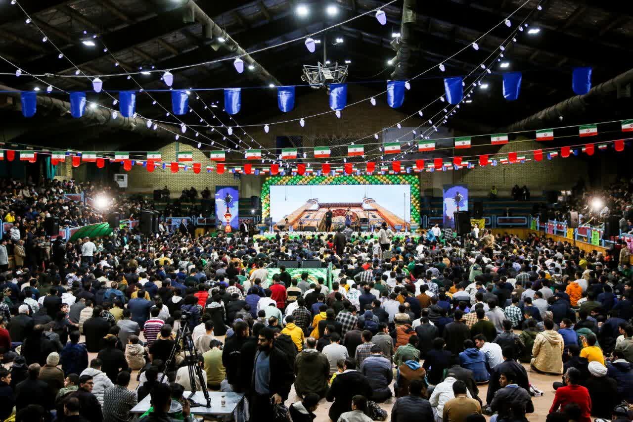 برگزاری جشن میلاد امیرالمؤمنین(ع) و بزرگداشت شهید سلیمانی در ورزشگاه شهید حیدریان قم