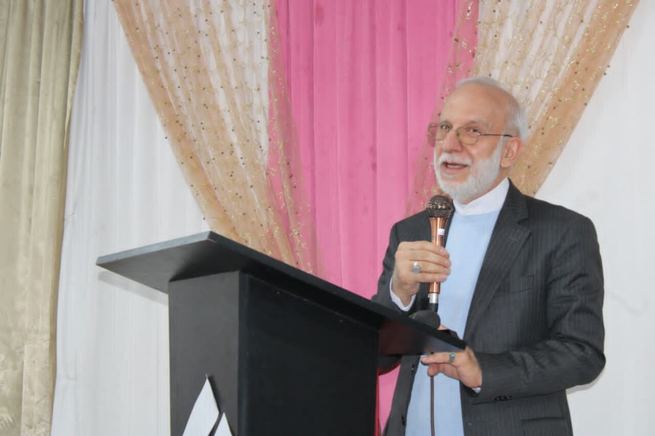 ایرانی وفد کا جامعۃ المصطفیٰ کراچی شعبۂ طالبات کا دورہ؛ قرآن سے عملی وابستگی، فرد اور معاشرے کی اصلاح کے لیے ناگزیر: وفد کا نشست سے خطاب