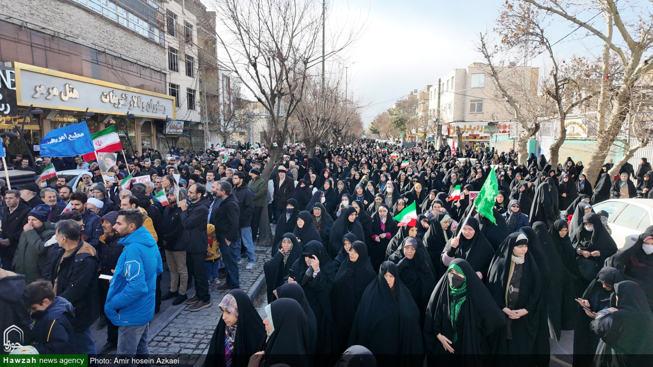 تجمع مردم همدان در محکومیت توهین به قرآن کریم