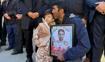 سربازی برای وطن یخ زد