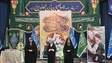 تصاویر/ تکریم پدران شهدا و آیین ملبس شدن خدام در حرم امامزاده صالح(ع)