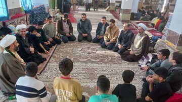 تصاویر/ نخستین روز برگزاری مراسم اعتکاف دانش آموزی در مسجد جوادالائمه (ع) بیجار