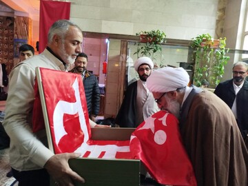 تصاویر/ بازدید امام جمعه ورامین از اعتکاف دانش‌آموزی