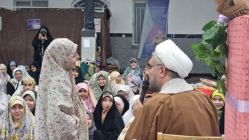 تصاویر/ حضور امام جمعه دماوند در جمع معتکفین