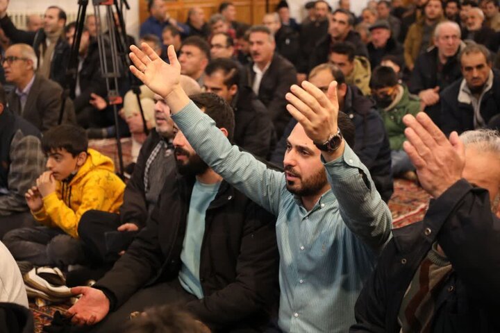 تصاویر/ مراسم جشن ولادت امام علی علیه و بزرگداشت سالگرد شهادت سردار سلیمانی در خوی