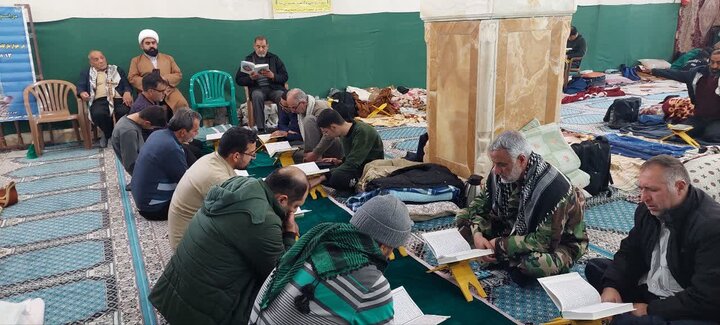 تصاویر/ آغاز اعتکاف مردمی در آستان علی بن باقر(ع)