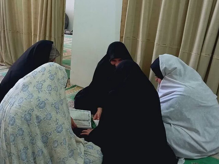 تصاویر| آغاز تبلیغ و آموزش طلاب مدرسه علمیه فاطمه‌الزهرا(س) در مراسم اعتکاف خوسف