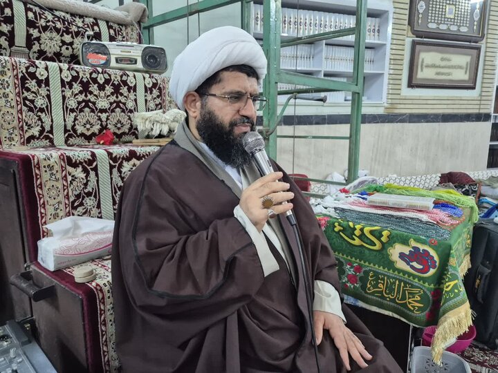 تصاویر/ حضور امام جمعه پاکدشت در جمع معتکفین