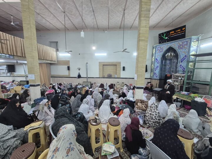 تصاویر/ حضور امام جمعه پاکدشت در جمع معتکفین