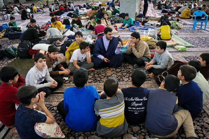 تصاویر/ آغاز آیین اعتکاف رجبیه در مصلی قدس