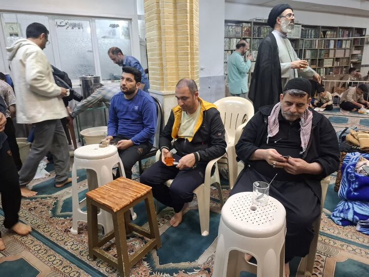 تصاویر/ آغاز اعتکاف مردمی در مسجدباب الحوایج کاشان