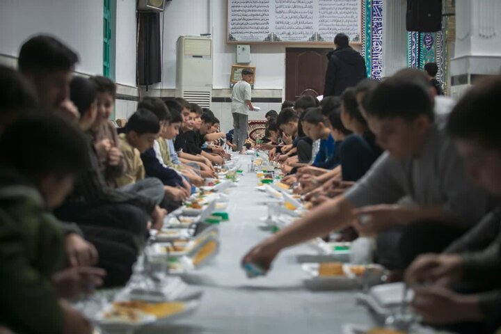 تصاویر/ اعتکاف دانش آموزی در امامزادگان ابراهیم و محمد(ع)