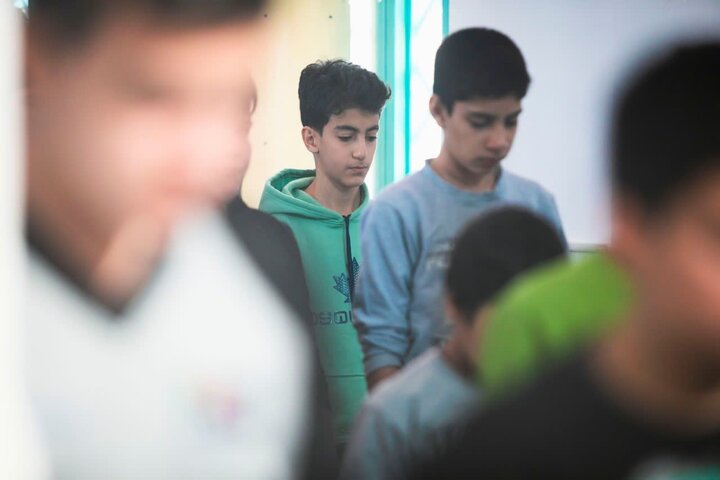 تصاویر/ اعتکاف دانش آموزی در امامزادگان ابراهیم و محمد(ع)