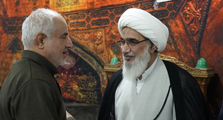 تصاویر/ حضور امام جمعه بوشهر در جمع معتکفین