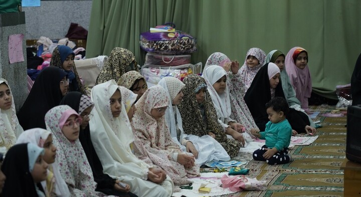 تصاویر/ حضور امام جمعه بوشهر در جمع معتکفین