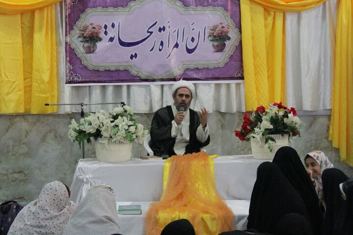 تصاویر/ حضور مدیر حوزه علمیه بوشهر در جمع معتکفین چغادک