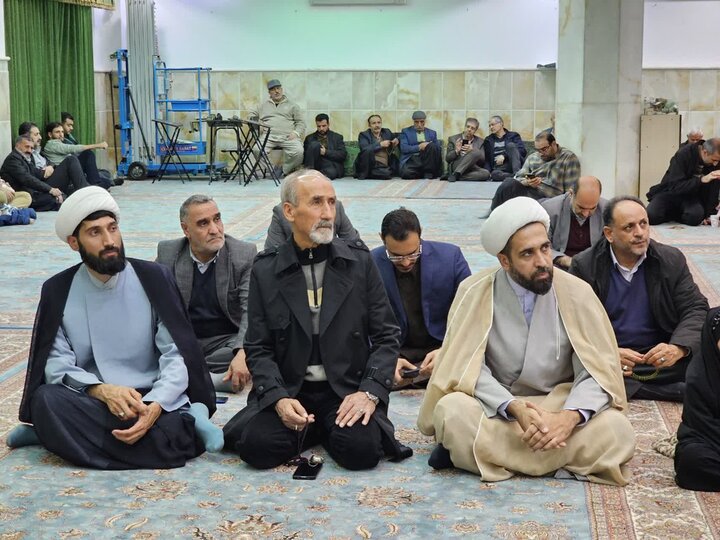 تصاویر/حضور حجت‌الاسلام والمسلمین پورذهبی در مراسم اعتکاف مسجد مهدیه سنندج