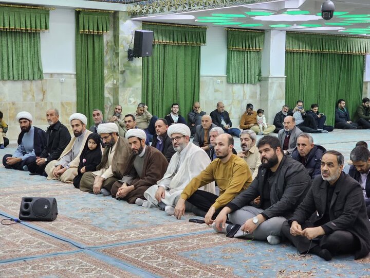 تصاویر/حضور حجت‌الاسلام والمسلمین پورذهبی در مراسم اعتکاف مسجد مهدیه سنندج