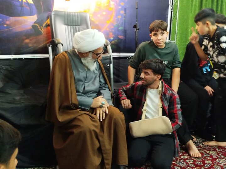 تصاویر/ حضور امام جمعه ورامین در جمع معتکفین