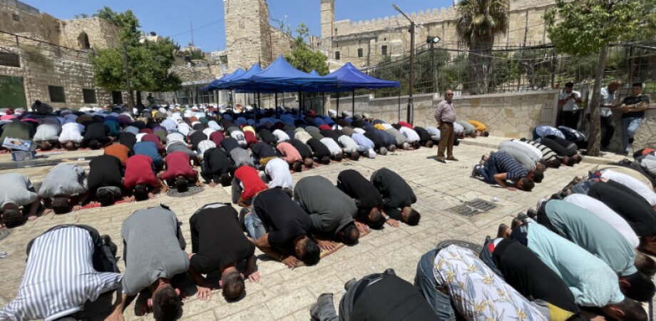 Fears Grow Over Israeli Move to Take Control of Hebron’s Ibrahimi Mosque