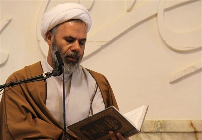 دشمن با فشار اقتصادی می‌خواهد مردم را ناراضی کند