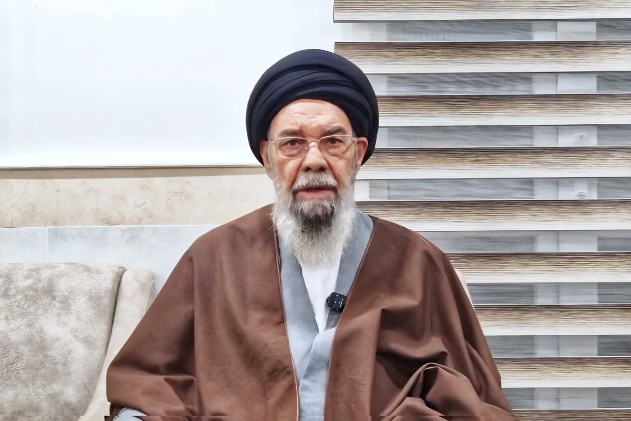 رمز ماندگاری حاج قاسم از نگاه آیت الله طباطبایی نژاد + فیلم