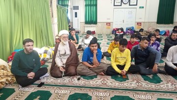 تصاویر/ جهاد تبیین؛ محور برنامه‌های فرهنگی اعتکاف در مسجد امام حسن (ع)  کامیاران