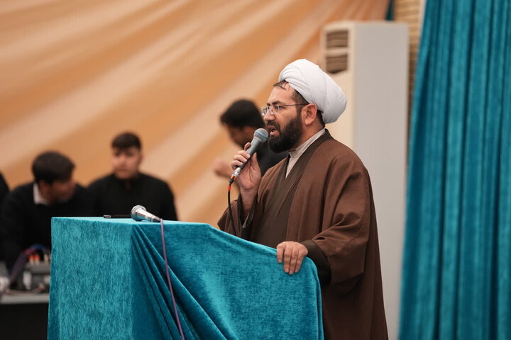 تصاویر/ اعتکاف دانش آموزی در مصلای ارومیه