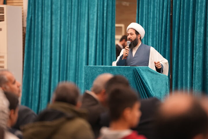 تصاویر/ اعتکاف دانش آموزی در مصلای ارومیه