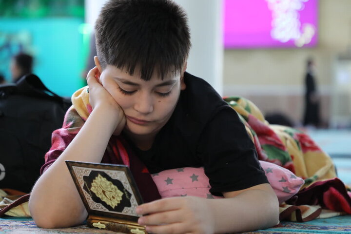 تصاویر/ اعتکاف دانش آموزی در مصلای ارومیه