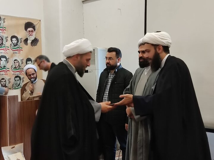 مراسم تجلیل از جهادگران حوزوی استان گیلان برگزار شد