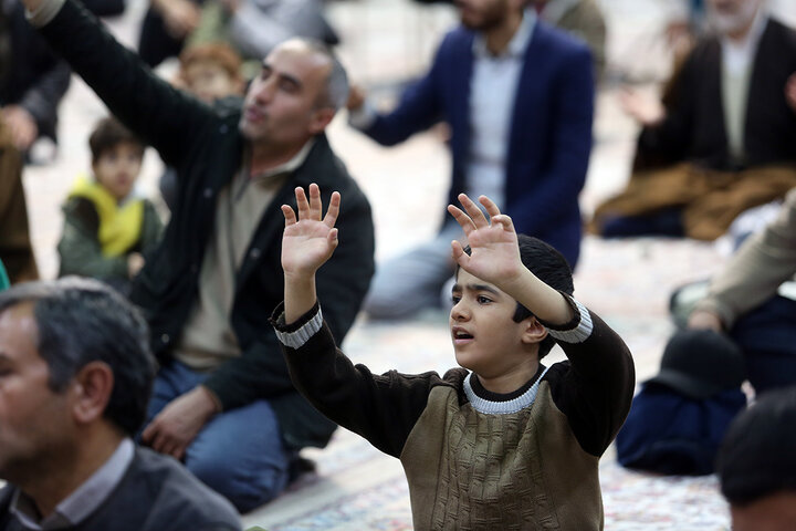 جشن شام میلاد امام علی (ع) در حرم بانوی کرامت + تصاویر