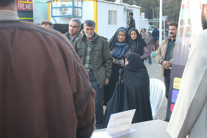 اجرای برنامه‌های فرهنگی و تریبون آزاد در موکب طلاب سطح عالی کرمان