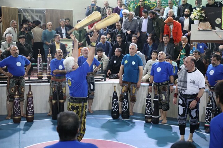 تصاویر/ جشن میلاد امام علی (ع) در زورخانه مولا علی(ع) سمنان