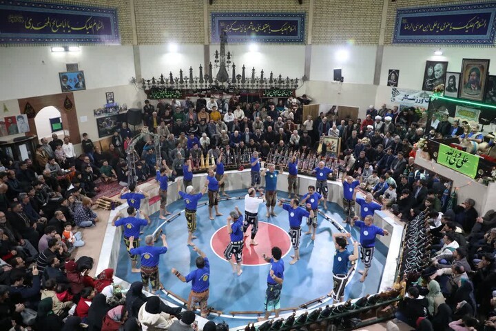 تصاویر/ جشن میلاد امام علی (ع) در زورخانه مولا علی(ع) سمنان