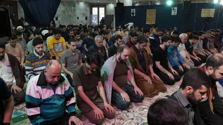 تصاویر/ مراسم معنوی اعتکاف نخبگان