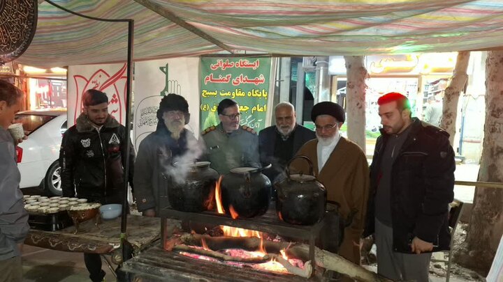 تصاویر/حضور امام جمعه نطنز در موکب حضرت ابوالفضل(ع)یادمان شهدای گمنام نطنز